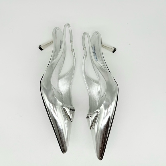 Prada Silver leather Spazzolato Triangle Logo 45mm Slingback Pumps Argento EU 39 - Picture 4 of 9